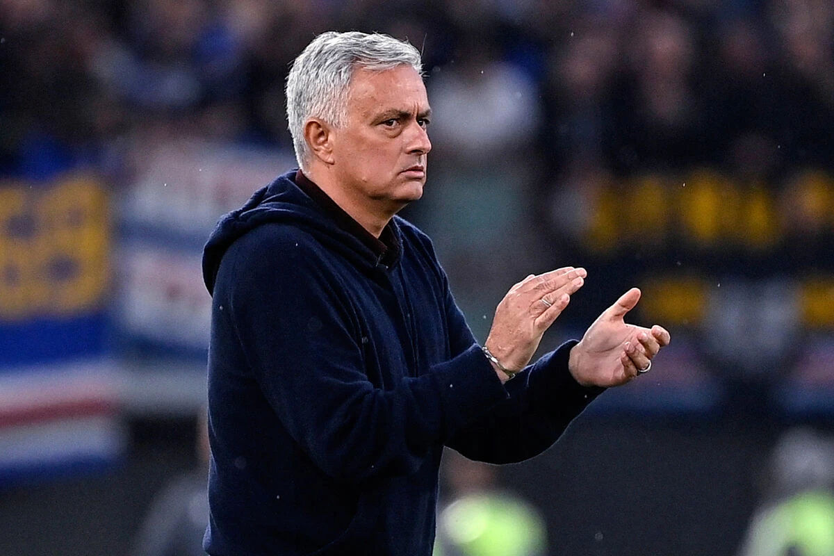 Mourinho chuẩn bị để trở thành HLV của Roma?