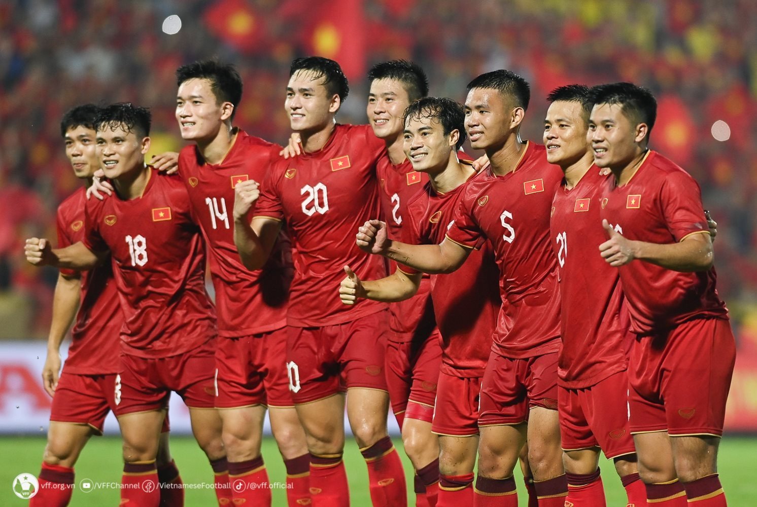 Ai là chốt chặn số 1 trong hàng thủ của Đội tuyển Việt Nam hiện tại?