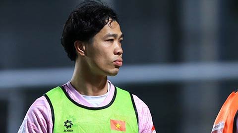 Việt Nam loại Duy Mạnh và Công Phượng khỏi đội hình trước trận đấu với Indonesia